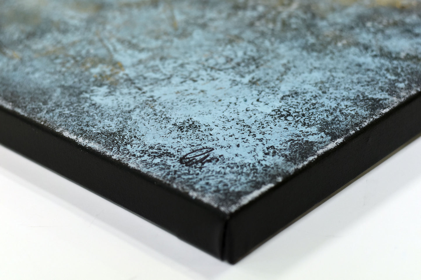 Timeless – Textured Blue & Gold Abstract by Edelgard Schroer | 120 × 80 cm